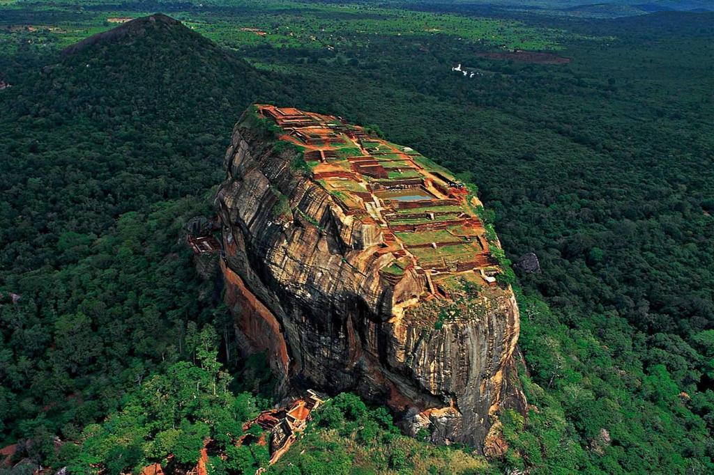 Sunshine Resort & Spa Sigiriya Exteriör bild