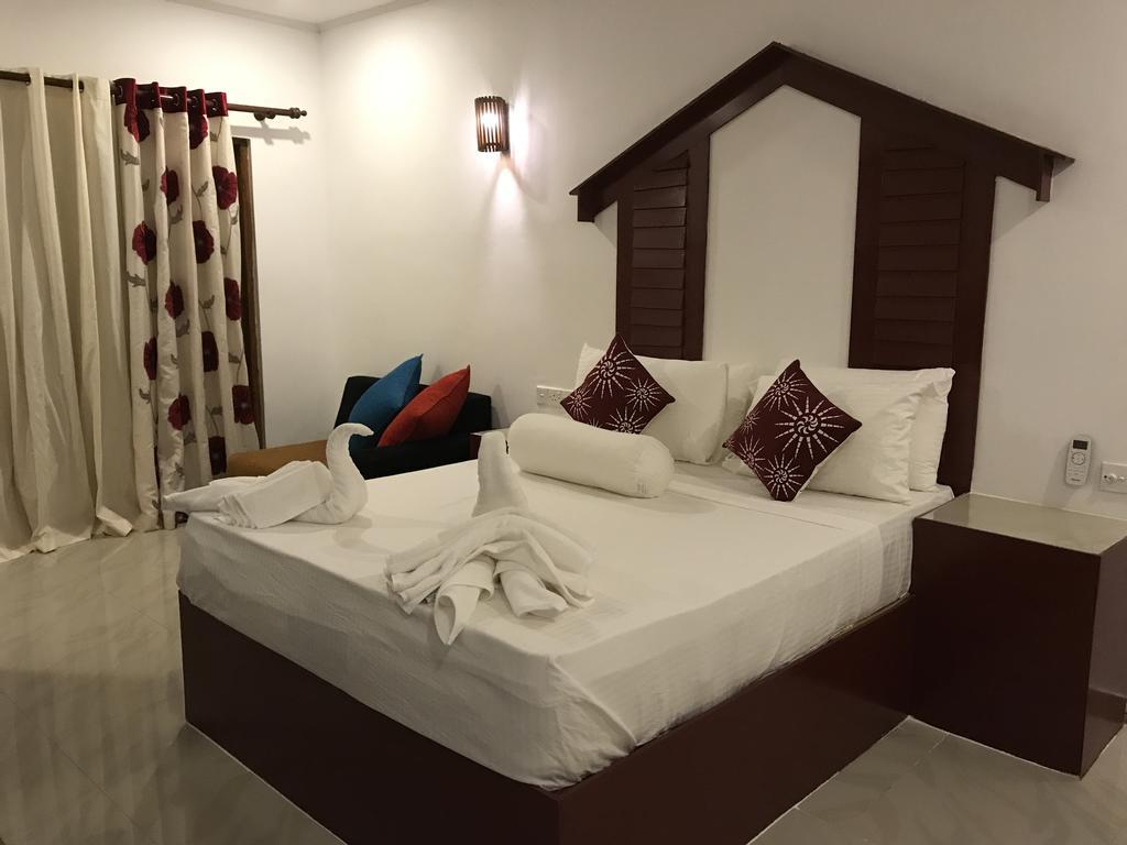 Sunshine Resort & Spa Sigiriya Exteriör bild